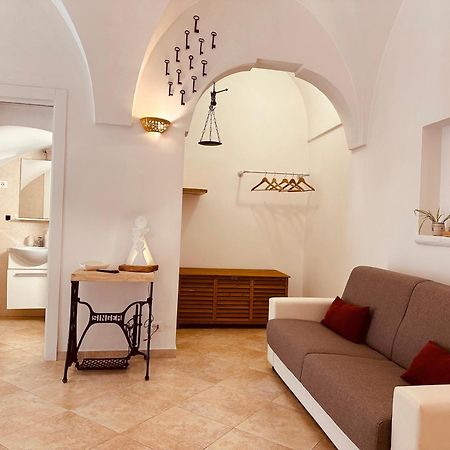 Casa Cassiopea Ceglie Messapica Apartment Exterior photo